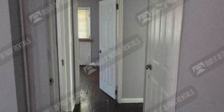 18627 Curtis St Gallery 13