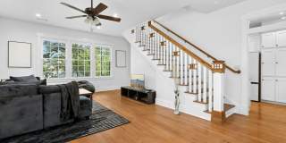 1206 W 22 1/2 St Gallery 4