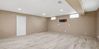 5767 BUSH HILL Drive Gallery 54