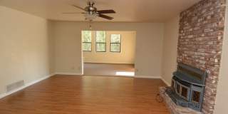 Green Acres Neighborhood Gallery 6