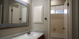 Adorable 2 bedroom townhome style Condo Gallery 17