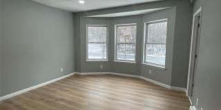 348 Route 32 Gallery 1