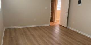 BEADNELL-QUIET UPGRADED CONDO IN GATED COMMUNITY W/ POOL BEADNELL-QUIET UPGRADED CONDO IN GATED COMMUNITY W/ POOL Gallery 15