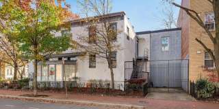 721 D Street NE Gallery 33