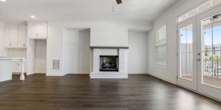 READY!!! 3 bedroom Townhome at South Lawn - Downtown Lawrenceville READY!!! 3 bedroom Townhome at South Lawn - Downtown Lawrenceville Gallery 7