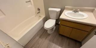 2Bed DOWNTOWN!! Gallery 41