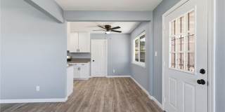 937 E Elizabeth Gallery 11
