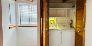 West Oakland 5th St Gallery 11