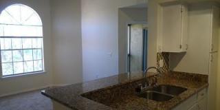 Convenient Layout- 3bed 2bath 3 story condo. Gallery 4