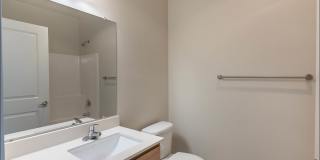 Sandy Place Apartment Homes Gallery 44