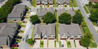 Sydney Court Townhomes Gallery 16