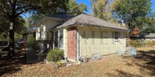 3 Bed/ 1 bath home for rent - 8300 E 104th Ter, Kansas City, MO 64134 KC MO - Rent $1450/ Security Deposit $1450 3 Bed/ 1 bath home for rent - 8300 E 104th Ter, Kansas City, MO 64134 KC MO - Rent $1450/ Security Deposit $1450 Gallery 4