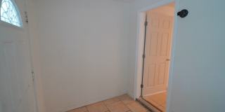 3 Bed / 1 Bath Brick Home near FAMU/Downtown Gallery 6