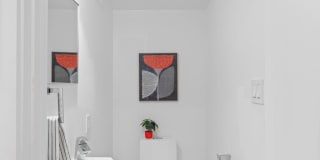 869 CORINTHIAN Avenue Gallery 14