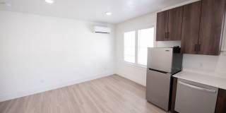 446 East 300 South (Broadway) Gallery 11