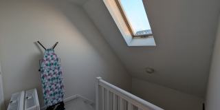 Fantastic, Modern 3-bedroom, 2.5 Bath Townhouse w/ Backyard Gallery 5