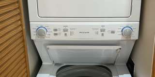 5934 Elwood St., 1 Gallery 9