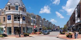 Crocker Park Living Gallery 45