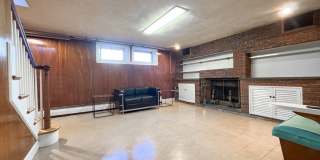 40 Walter Street unit: 1 Gallery 33