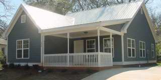 Cute 3 Bedroom Home on Private Street! Cute 3 Bedroom Home on Private Street! Gallery 1