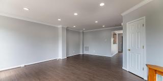 24635 KINGS CANYON Square Gallery 13