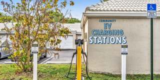 2841 N Oakland Forest Dr Gallery 36