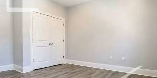 Charming 2 Bedroom-No Broker Fee Charming 2 Bedroom-No Broker Fee Gallery 1