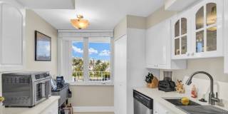 500 S Ocean Boulevard unit: 309 Gallery 10