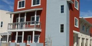 3bd/2.5ba Condo w/ Attached Garage, Available July 31, 2026 Gallery 1