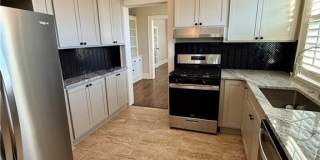 494 Parkway Drive NE Gallery 6