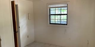 Lovely 1 Bedroom, 1 Bathroom Apartment Gallery 4