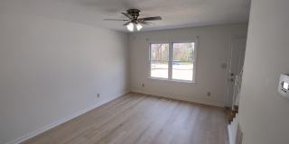 2211 Peppertree Street Gallery 2