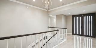 Elegant Los Altos Townhouse Near Redwood Grove & Shoup Park Gallery 6