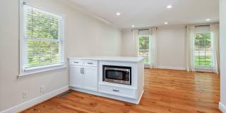 3708 NORTHCOTE DRIVE Gallery 11