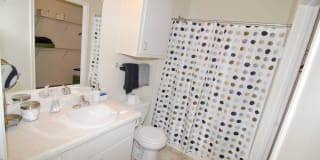 College Towne Apartments Gallery 8