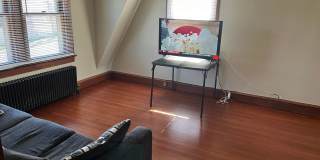 194 Shewell Ave Gallery 21