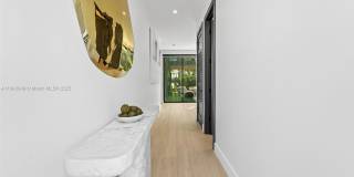 1610 NE 4th Pl 1610 NE 4th Pl Gallery 3