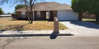 SPECTACULAR HOME ON CORNER LOT Gallery 1
