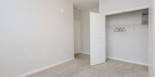 Riverstone Apartments at Long Shoals Gallery 80