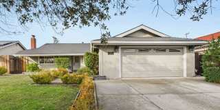 Stunning Turnkey Home in Cambrian! Gallery 1
