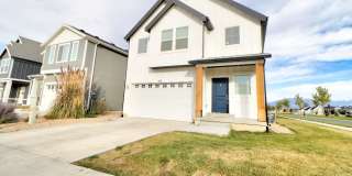 Legacy Farms Home with 6 Bedrooms! Gallery 1