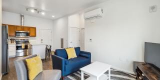 Pullman Modern Urban Apartments Gallery 33