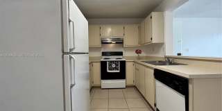 250 W Palm Cir W Gallery 1