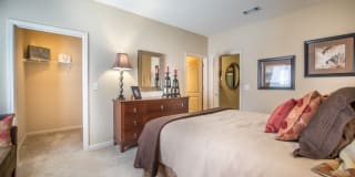 Odyssey Lake Apartments Gallery 30