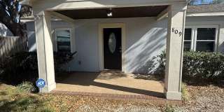 809 West Hiawatha Street Gallery 1