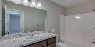 Big Lake row style / front to back townhome for RENT; 3bd 3ba 2car attached garage Gallery 18