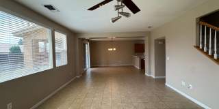Spacious SW Bakersfield Home! Gallery 3