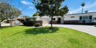 1922 S Kathy Ln Gallery 1