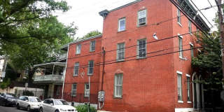 2043 MOUNT VERNON STREET Gallery 1