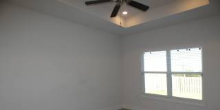 4-Bedroom Home - Community Pool Gallery 12